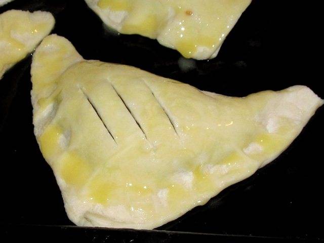 Слойки с фаршем - пошаговый рецепт Слойки с фаршем - пошаговый рецепт