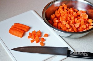 Морковный суп-пюре с имбирем и карри - фото шаг 1