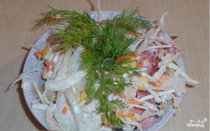 салат из белокочанной капусты и колбасы копченой салат из белокочанной капусты и колбасы копченой