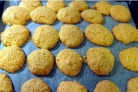 Пасхальные миндальные макаруны
