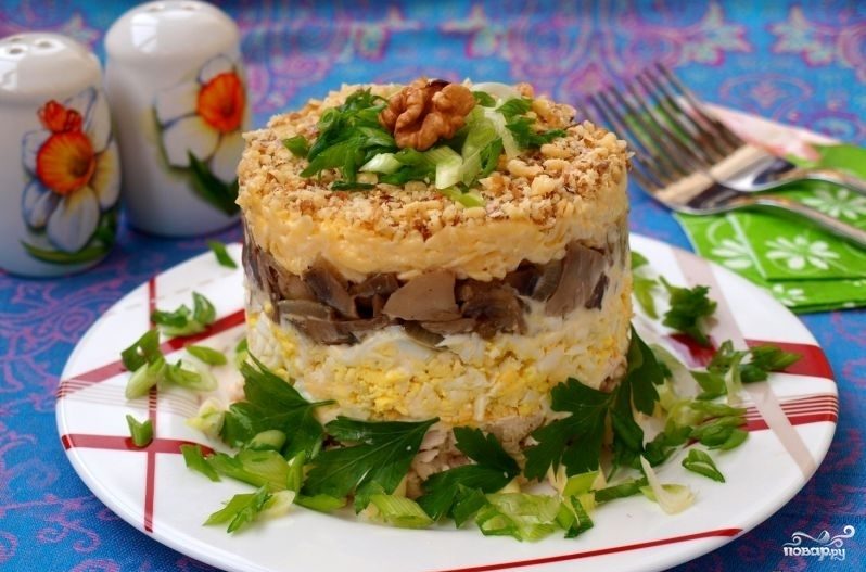 Салат слоеный с курицей и шампиньонами рекомендации Салат слоеный с курицей и шампиньонами рекомендации