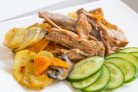 Телячьи ребрышки с овощами