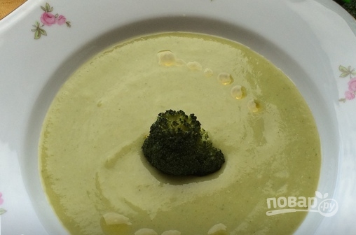Крем-суп из брокколи с плавленым сыром