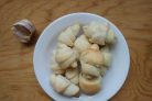Круассаны с чесноком