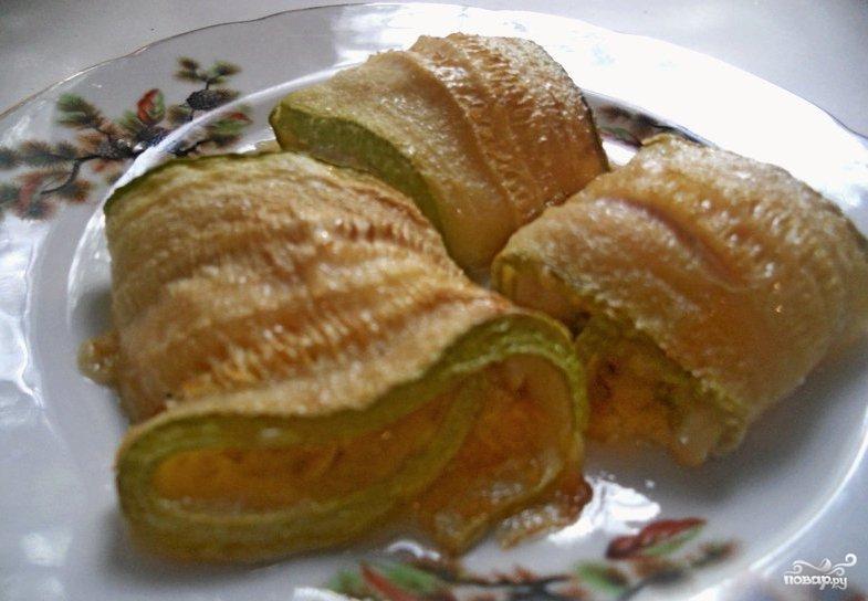 Рулетики из кабачков пошаговый рецепт (19 фото) Рулетики из кабачков пошаговый рецепт (19 фото)
