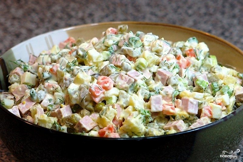 как приготовить зимний салат с мясом как приготовить зимний салат с мясом
