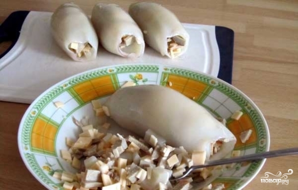 Кальмары с сыром в духовке Кальмары с сыром в духовке