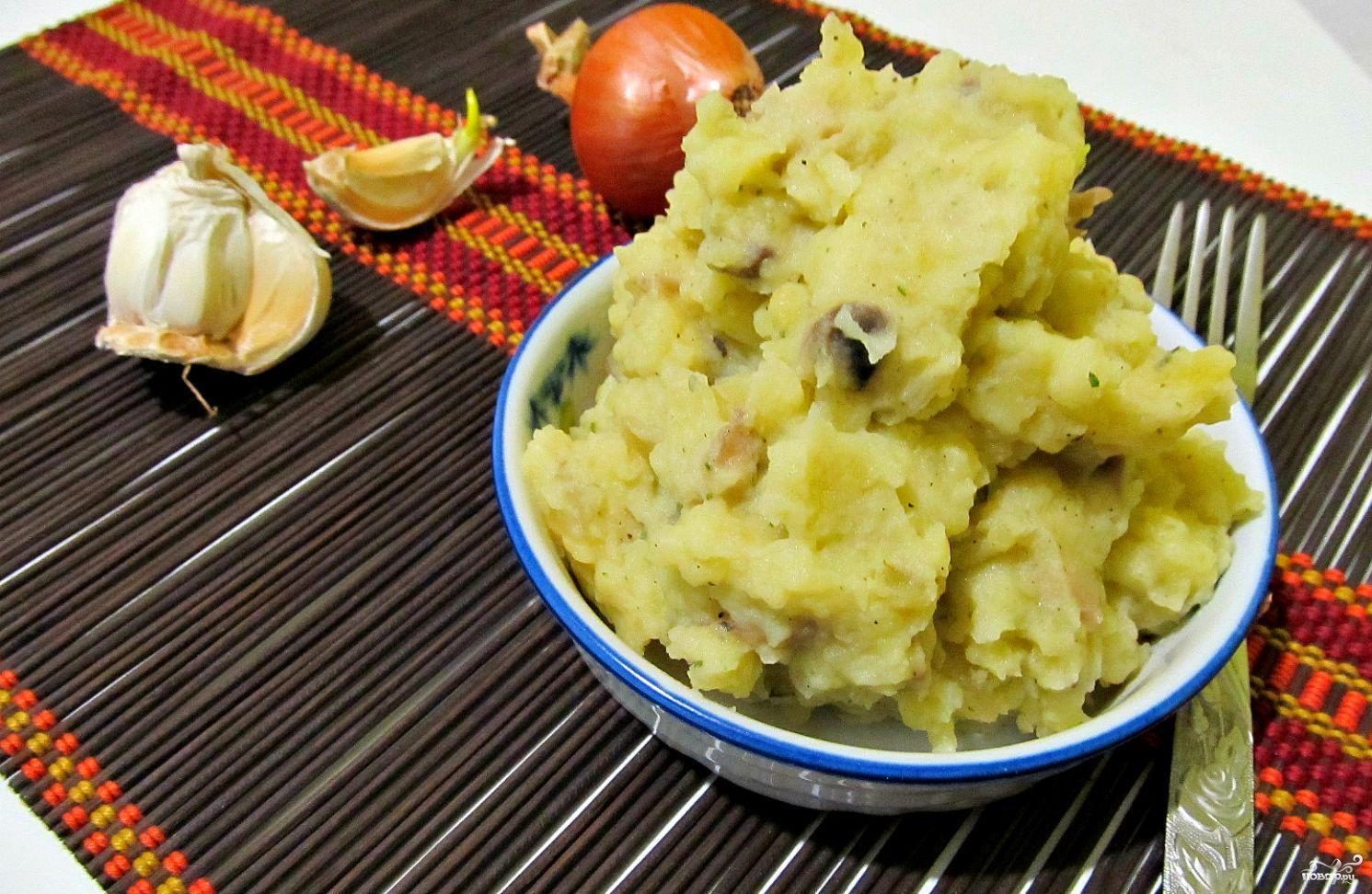 рецепт мясо с шампиньонами и сметаной рецепт мясо с шампиньонами и сметаной