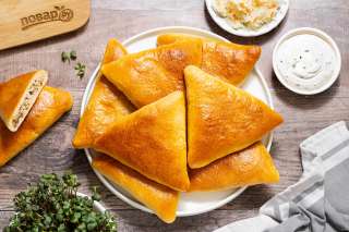 Пирожки с солеными грибами