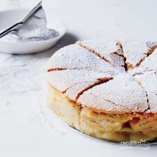 Шарлотка с корицей