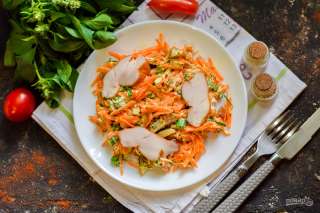 Грузинский салат с курицей