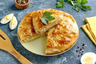 Пирог с кальмарами