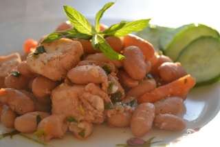 Фасоль с куриной грудкой 