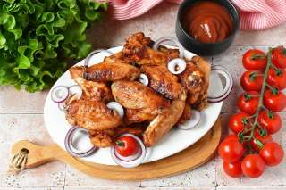 Куриные крылышки в духовке
