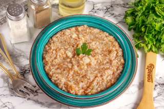 Пшеничная каша с салом