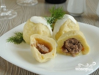 Клецки картофельные с мясом