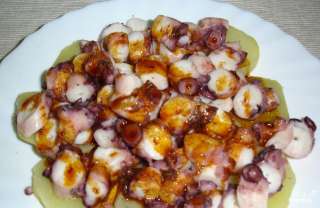 Осьминог с картофелем