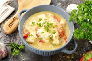 Фрикасе из курицы со сметаной