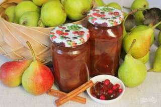 Начинка для зимних пирогов из груш с лимонником и корицей