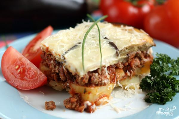 Мусака с соусом бешамель и фаршем. Мусака с соусом бешамель и фаршем. Мусака. Мусака с соусом бешамель и фаршем. Мусака с кабачками.