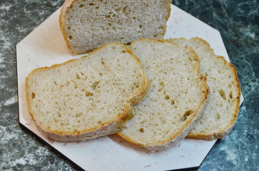 Хлеб без замеса рецепт. Заливной отрубной хлеб. Хлеб отрубной Тирасполь. Отрубной хлеб при гв.