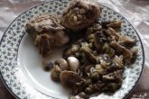 Курица с баклажанами и грибами