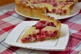 Цветаевский пирог с замороженными ягодами