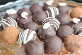 Шоколадные конфеты с орехами и коньяком