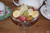 Сыроедческий салат из фруктов