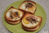 Бутерброды в духовке с яйцом
