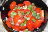 Салат с помидорами черри