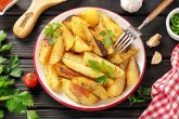 Картофель по-деревенски в мультиварке