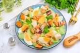 Салат из морепродуктов Морской коктейль