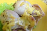 Кальмары, фаршированные грибами и сыром