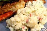 Картофельный салат с сельдереем и корнишонами