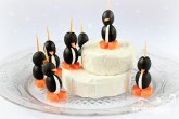 Пингвинчики из оливок и сыра