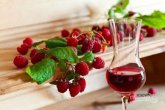 Рецепт малинового вина