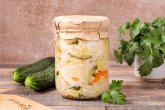 Салат из капусты и огурцов на зиму