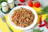 Гречка с сосиской в мультиварке