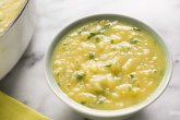 Суп из картофеля и лука-порей