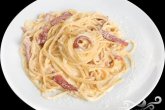 Спагетти с беконом и белым вином