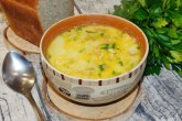 Суп с плавленным сыром и вермишелью