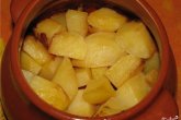 Картофель запеченный в горшочке