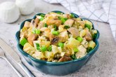 Салат с шампиньонами и курицей