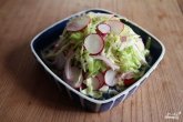 Капустный салат с редькой и шалфеем