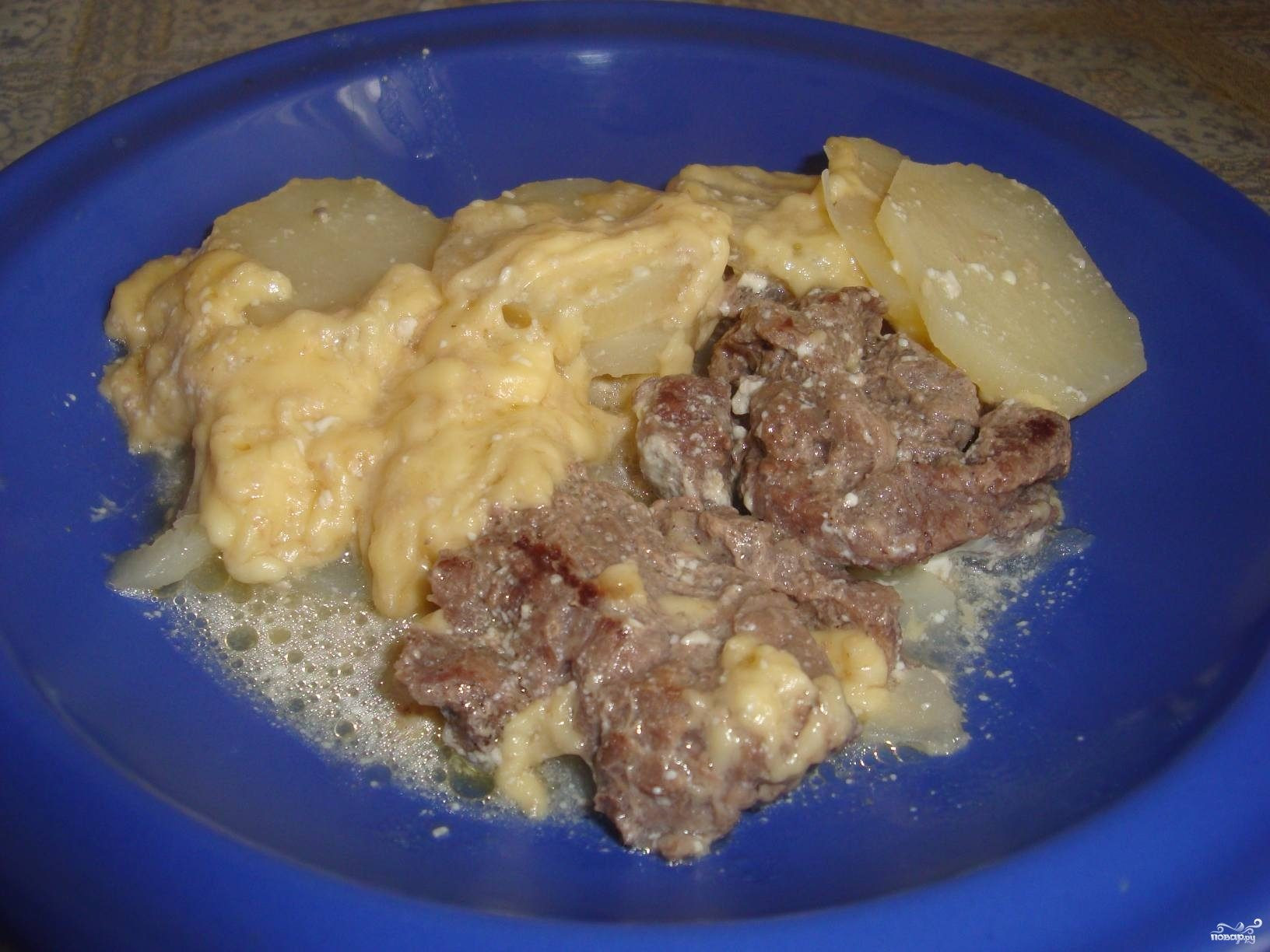 Slow cooker beef stew. Картошка с мясом. Домляма с курицей. Говядина в мультиварке панасоник. Домляма в мультиварке.