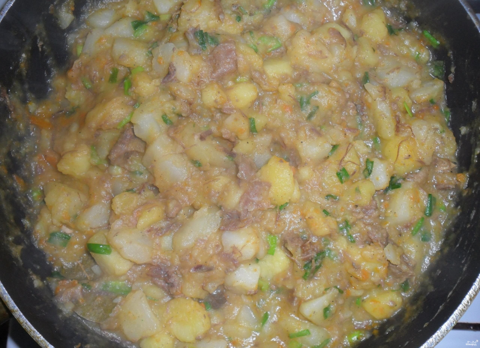 Картошка с тушенкой на сковороде рецепт с фото пошагово