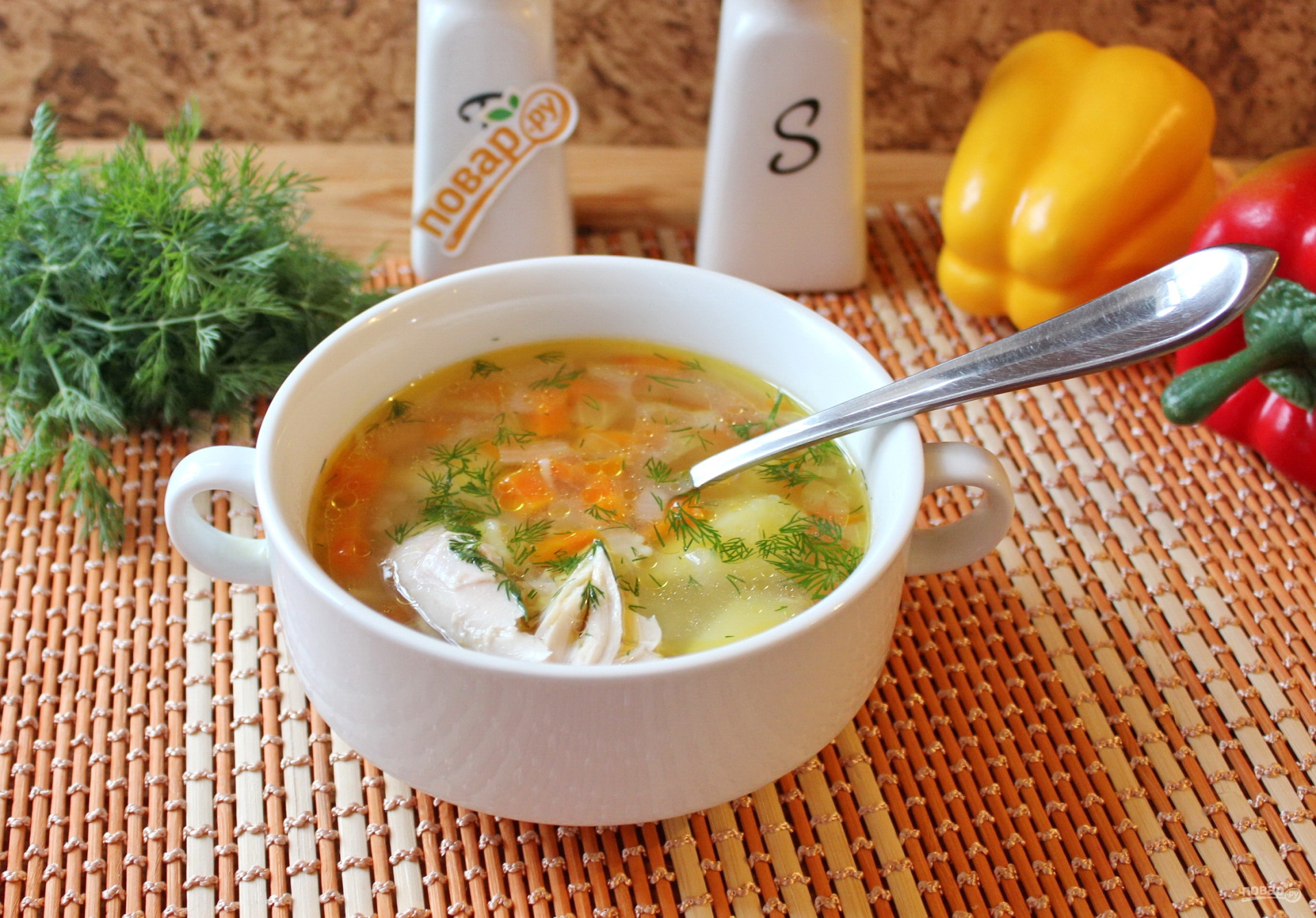 Простые и вкусные супы на каждый день. Молочный вермишелевый суп. Суп из индейки с вермишелью и картошкой. Суп из индейки с вермишелью. Суп лапша с индейкой.