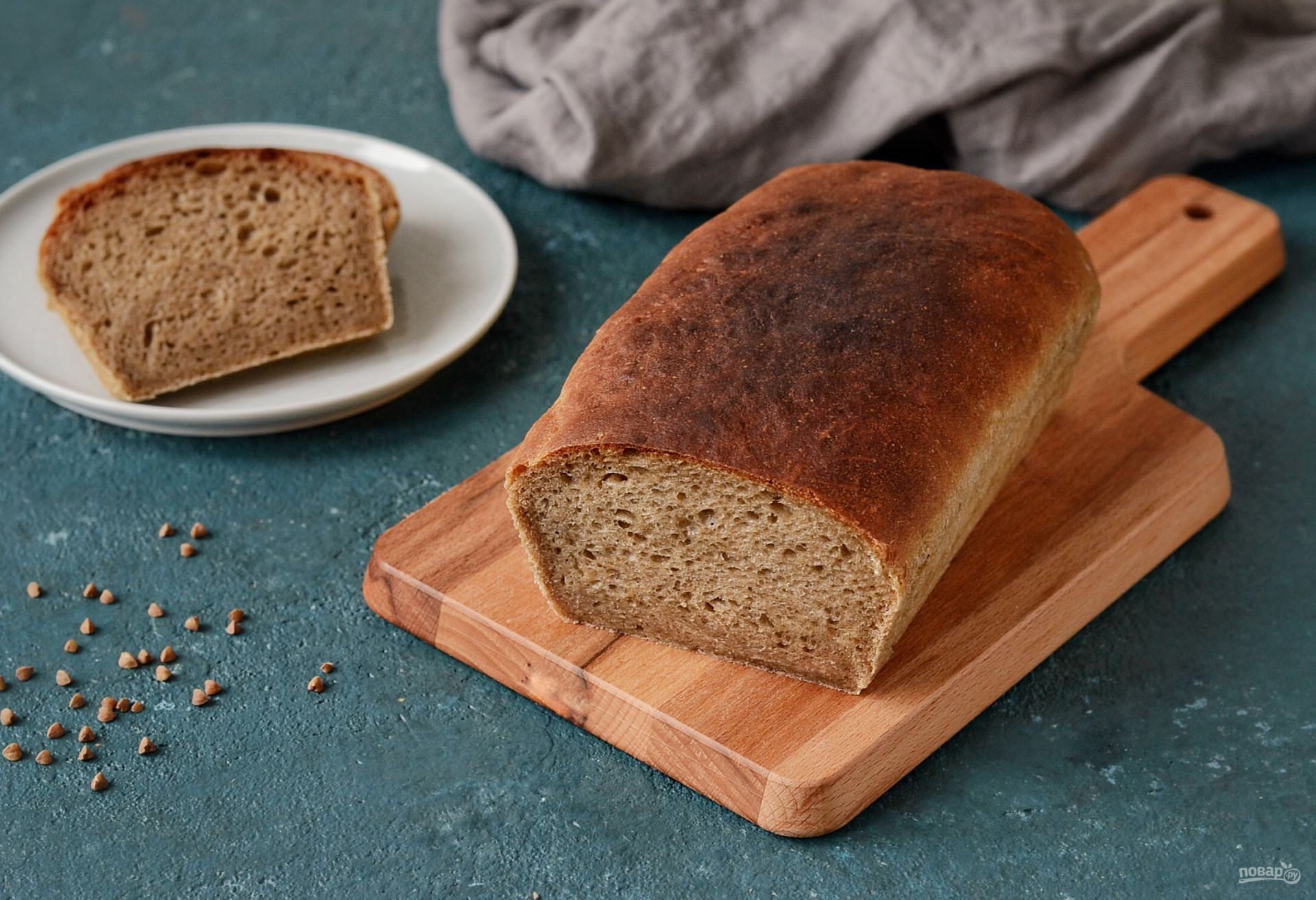 Гречневый хлеб без дрожжей в духовке. Гречишный хлеб. Хлеб с гречневой мукой. Постный хлеб. Мягкий хлеб.