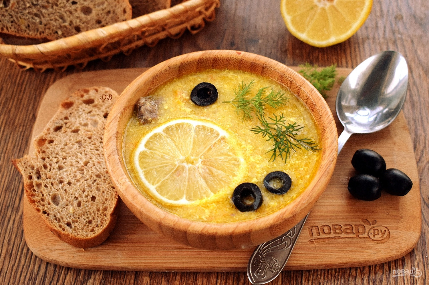 Греческий суп из баклажанов и цуккини